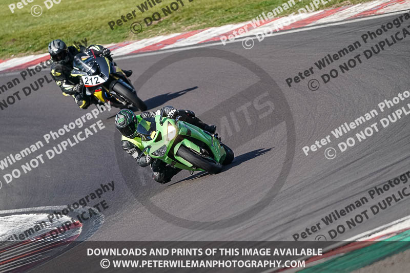 donington no limits trackday;donington park photographs;donington trackday photographs;no limits trackdays;peter wileman photography;trackday digital images;trackday photos